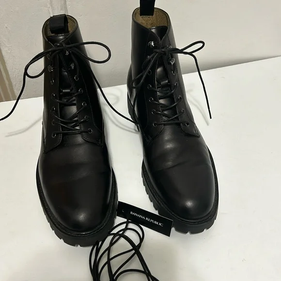 Banana Republic | Shoes | Banana Republic Ortholite Italian  display picture 1